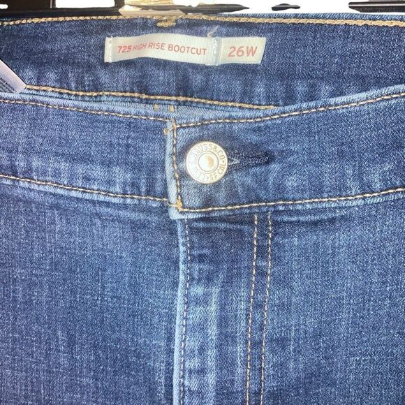 Levi’s dark wash 725 high rise bootcut jeans non ripped size 26W #756 - Picture 3 of 4